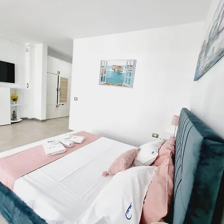 Apartament Alezzi Studio Fitness,spa N Pool *